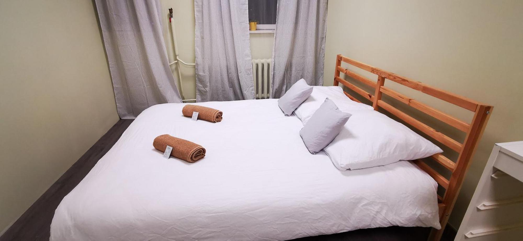 ורשה Hostel Powstaniec Wola - Private Rooms מראה חיצוני תמונה